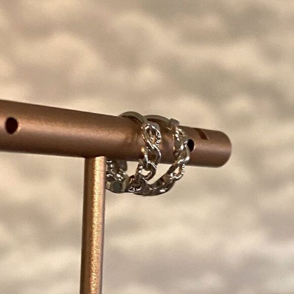 The Mini Chain Hoop dainty 925 silver huggie, hoop earrings. - Picture 10 of 10